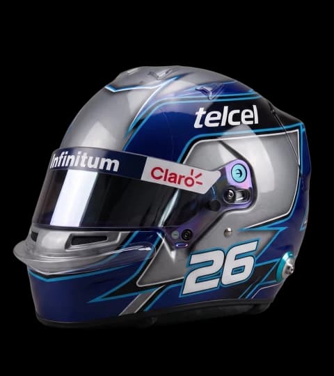 Casco plata con detalles azules